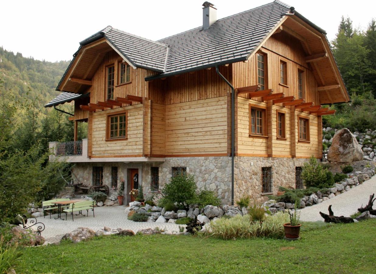 Apartment Pod Skalco Jesenice Exterior foto
