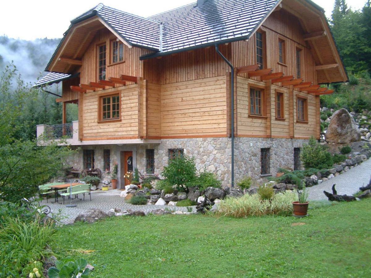 Apartment Pod Skalco Jesenice Exterior foto